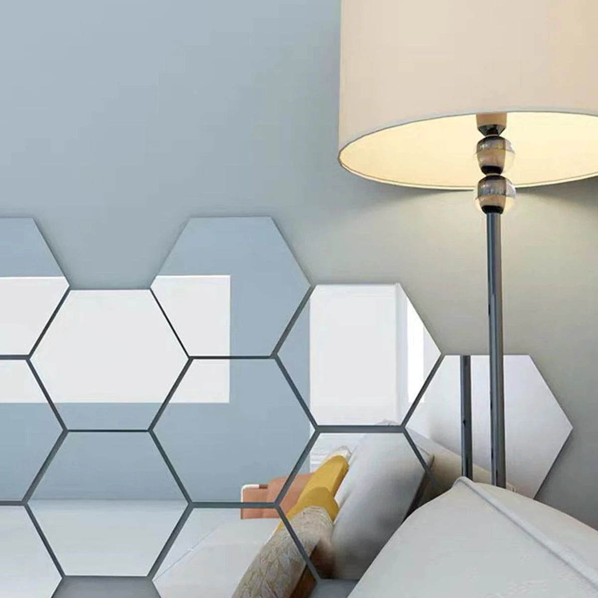 12Pcs Hexagon Mirror Geometric Hexagon Mirror Self Adhesive Acrylic Mirror Wall Sticker for Home Living Room Bedroom Decor